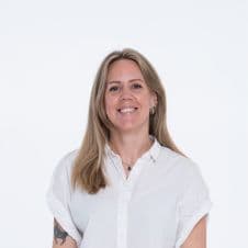 https://a.storyblok.com/f/236174/226x226/ae59c49481/karin-cx.jpg